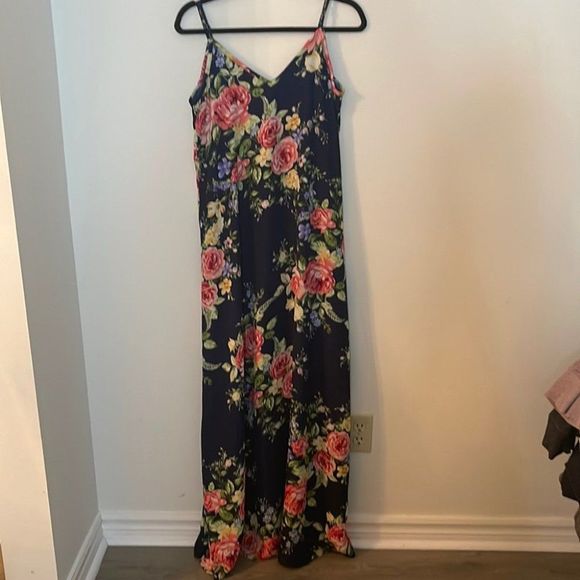 Stuck With Me Floral Maxi in Navy - Picture 3 of 4
